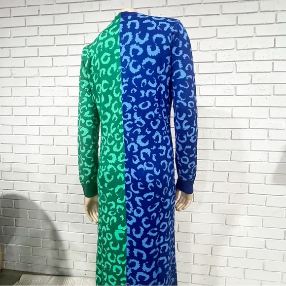 Farm Rio Women’s Blue and Green Cardigan Dress - Picture 5 of 9